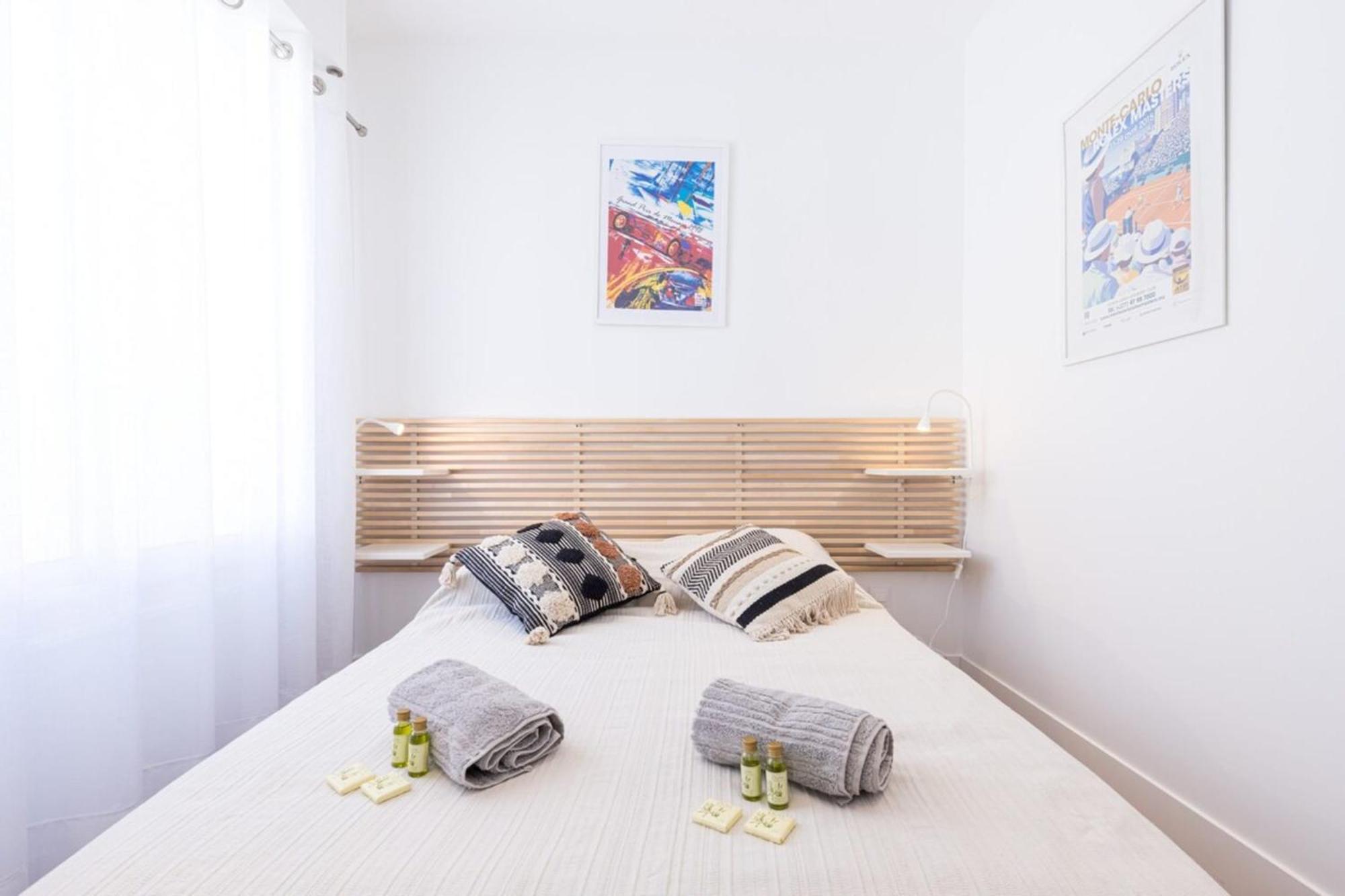Spitalieri- Sunny Terrace With View -New Apartment Nice Bagian luar foto