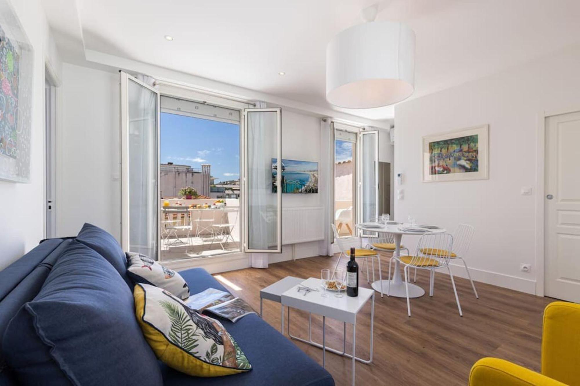Spitalieri- Sunny Terrace With View -New Apartment Nice Bagian luar foto