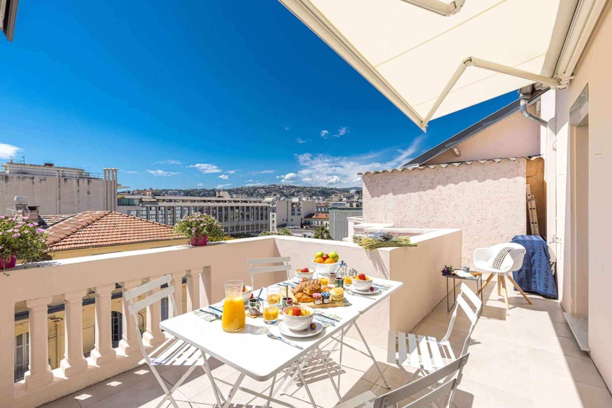 Spitalieri- Sunny Terrace With View -New Apartment Nice Bagian luar foto
