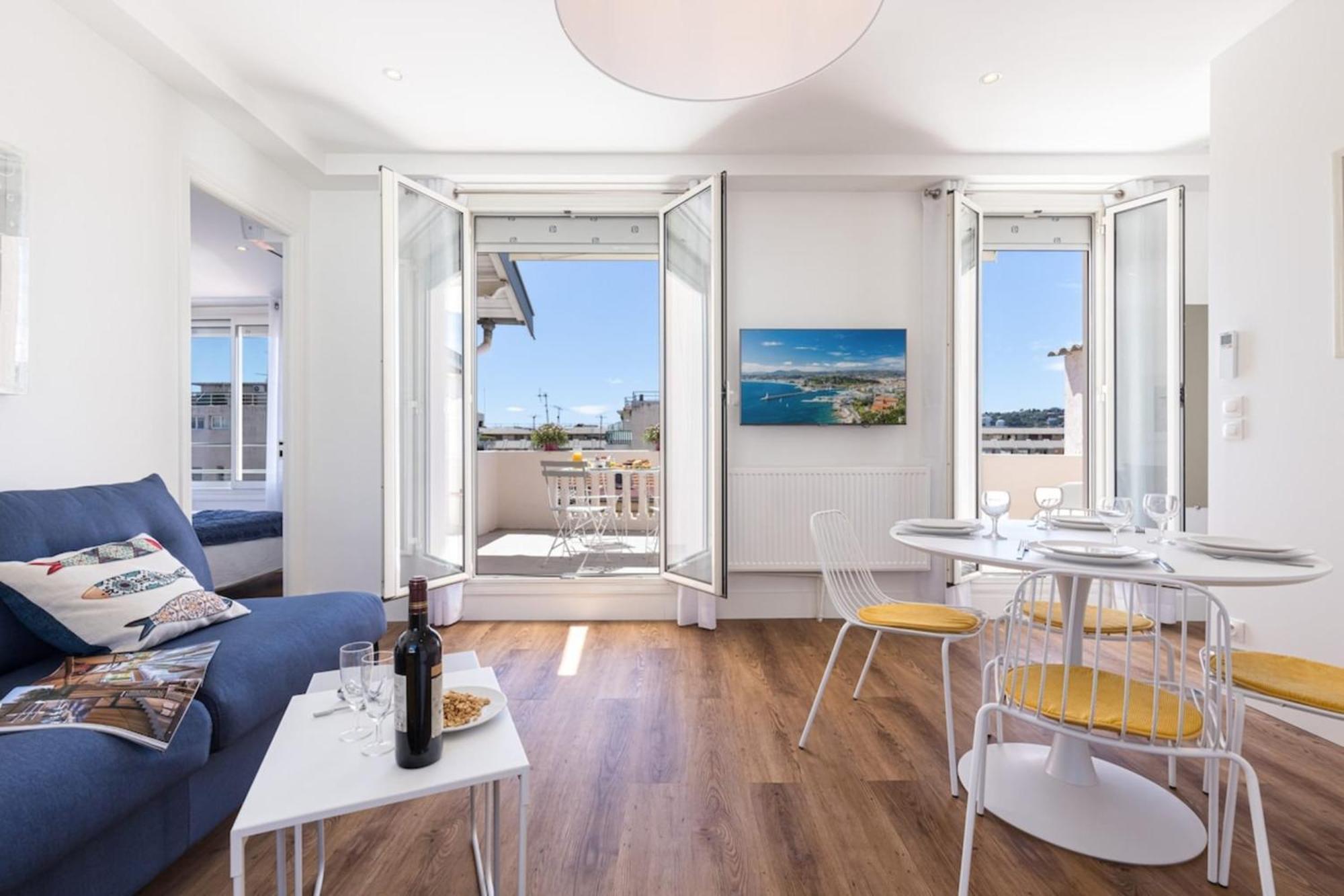Spitalieri- Sunny Terrace With View -New Apartment Nice Bagian luar foto